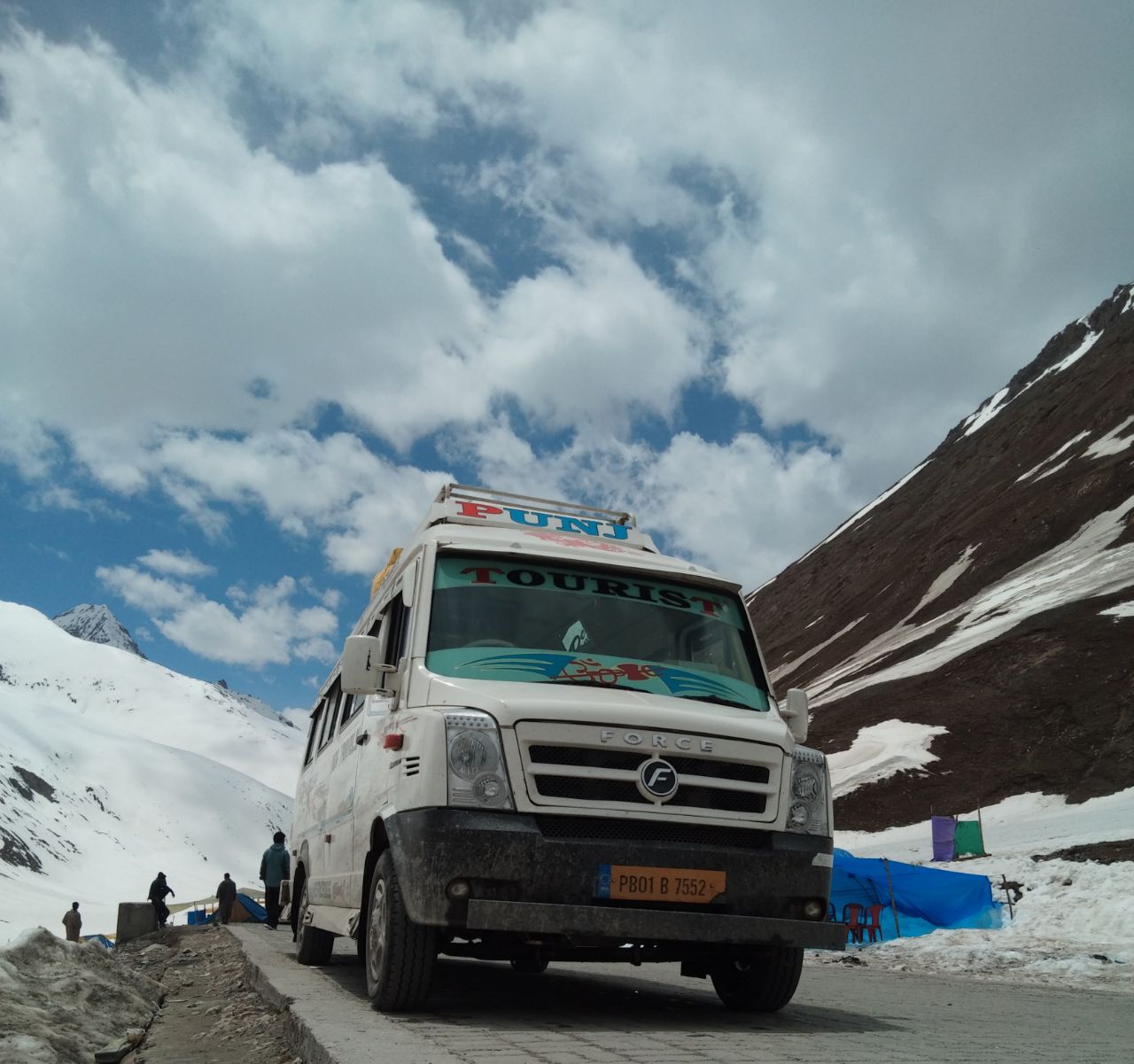 chandigarh to manali taxi